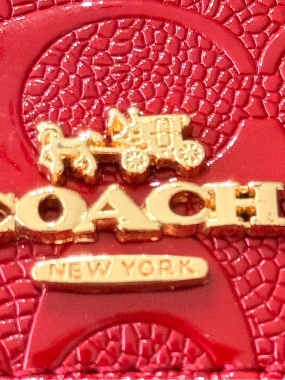 Coach NWT Raspberry (red)
Signature C Patent Embossed 
Leather 3-Piece Gift
Set - Picture 3 of 15